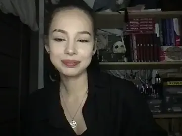 Stripchat Sex Cam of Yuna5343