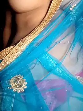 Stripchat Live Sex Cam of Ralisha_Rani
