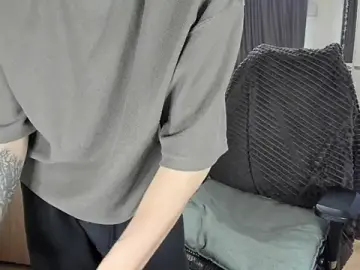 Stripchat Watch Live Sex Cams of Liam_sexy1