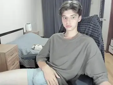 Stripchat Nude Webcam of Liam_sexy1