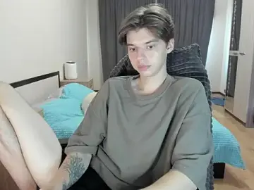 Stripchat Live Sex Cam of Liam_sexy1
