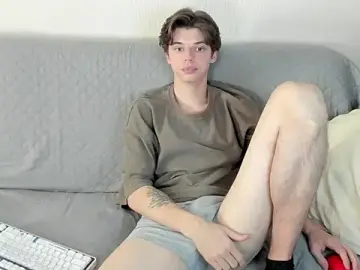 Stripchat Sex Cam of Liam_sexy1