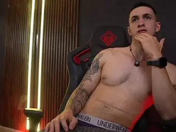 Stripchat Adult Video Chat of JacksonOlsenn