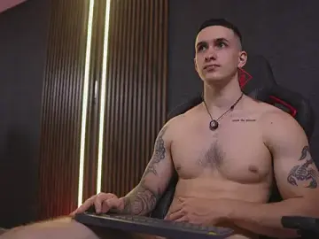 Stripchat Free Porn Cam of JacksonOlsenn