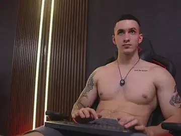 Stripchat Free Porn Cam of JacksonOlsenn