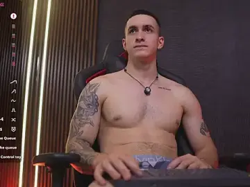 Stripchat Live Sex Cam of JacksonOlsenn