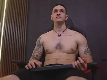 Stripchat Live Sex of JacksonOlsenn