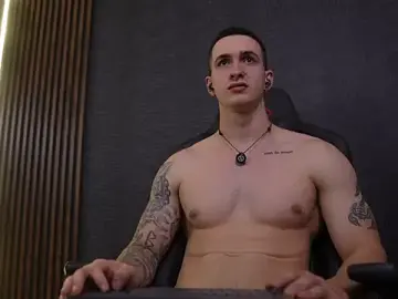 Stripchat Live Sex Cam of JacksonOlsenn