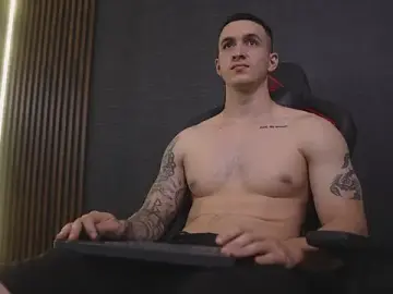 Stripchat Live Sex Cam of JacksonOlsenn