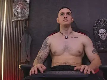 Stripchat Nude Webcam of JacksonOlsenn