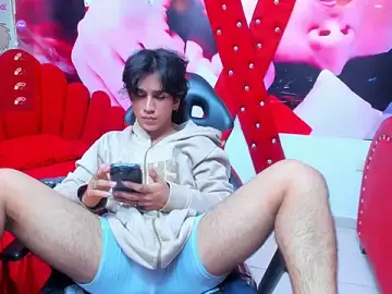 Stripchat Sex Chat of alex_477