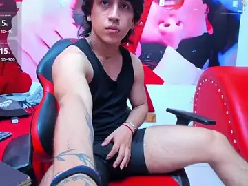 Stripchat Best Webcam of alex_477