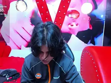 Stripchat Live Sex Cam of alex_477