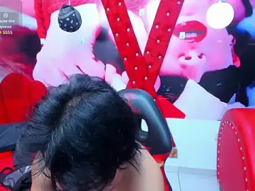 Stripchat Sex Cam of alex_477
