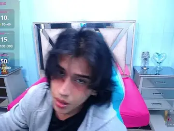 Stripchat Best Webcam of alex_477