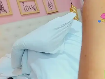 Stripchat Adult Webcam of leylla_
