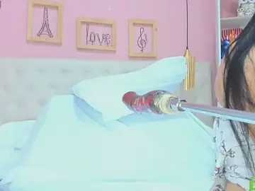 Stripchat Watch Live Sex Cams of leylla_