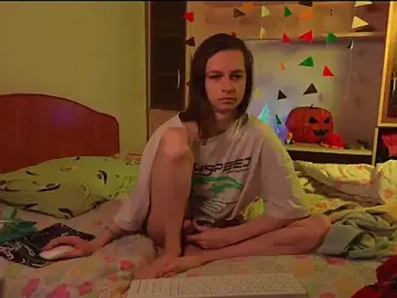 Stripchat Free Porn Cam of Frank_Fraer