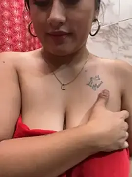 Stripchat Live Sex Cam of kalpanaaishaa
