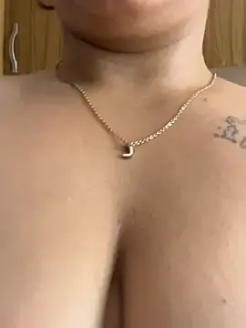Stripchat Live Sex of kalpanaaishaa