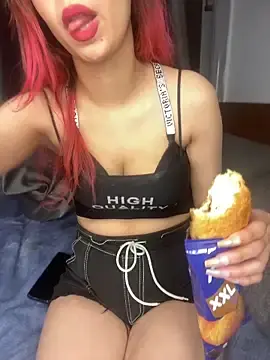 Stripchat Best Webcam of Manhoto