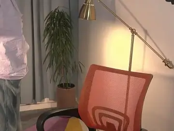 Stripchat Sex Cam of bluebeell