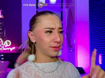 Stripchat Live Sex Cam of Littlebunny21