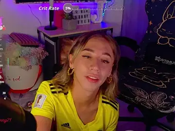 Stripchat Adult Webcams of Littlebunny21