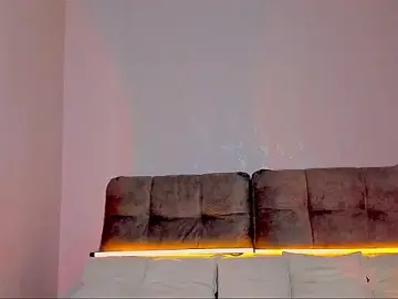 Stripchat Sex Cam of AriellaTesk