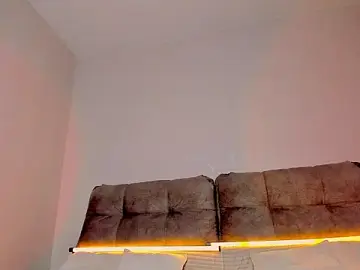 Stripchat Adult Webcam of AriellaTesk