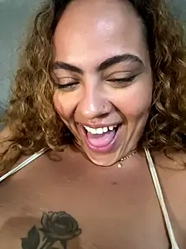 Stripchat Adult Webcams of Chloe_Leaozinho