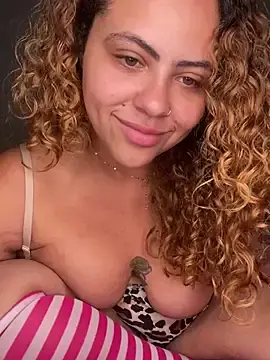 Stripchat Watch Live Sex Cams of Chloe_Leaozinho