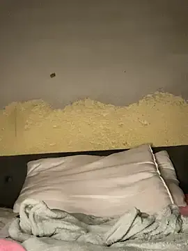 Stripchat Watch Live Sex Cams of Chloe_Leaozinho