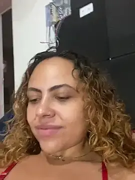 Stripchat Sex Cam of Chloe_Leaozinho