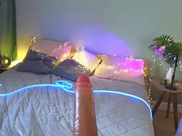 Stripchat Sex Cam of TwilightSparkle_