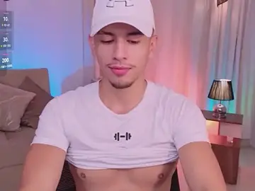 Stripchat Live Porn of Aaronfox_x