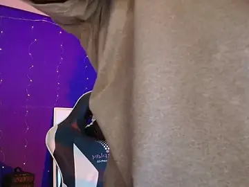 Stripchat Best Webcam of Emmapark_