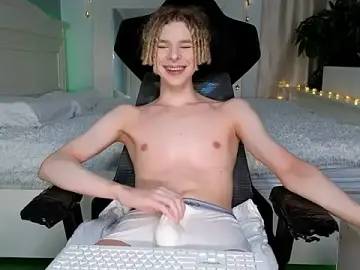 Stripchat Adult Webcams of Kudi_Minnt