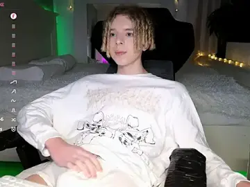 Stripchat Live Sex Cam of Kudi_Minnt