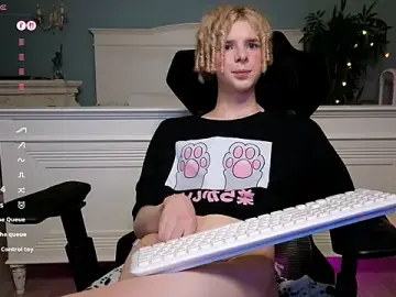 Stripchat Free Live Porn of Kudi_Minnt