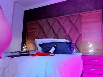 Stripchat Best live sex cam show of CamileHolmes