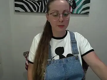 Stripchat Live Sex Cam of _Annabelle_Lee