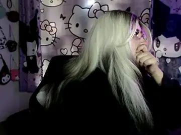 Stripchat Adult Webcams of lussyevans24