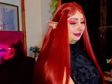 Stripchat Live Sex Cam of lussyevans24