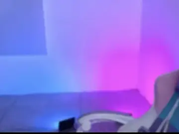 Stripchat Adult Webcam of WandaDoll