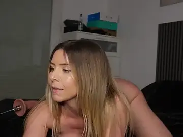 Stripchat Best live sex cam show of ambre_morretti