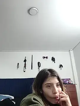 Stripchat Sex Cam of KratosAfroditacs