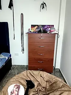 Stripchat Watch Live Sex Cams of KratosAfroditacs