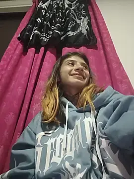 Stripchat Live Sex of KratosAfroditacs