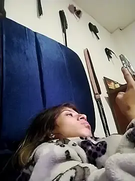 Stripchat Live Porn of KratosAfroditacs